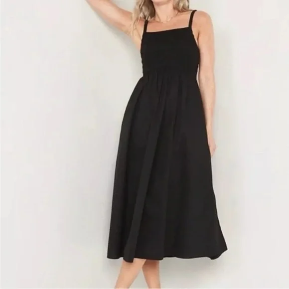 Old Navy Open Back Smocked-Bodice Black Cotton-Poplin Midi Fit&Flare Dress XL - Picture 1 of 12